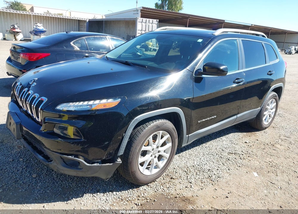 2017 JEEP CHEROKEE LATITUDE FWD VIN: 1C4PJLCBXHW517521