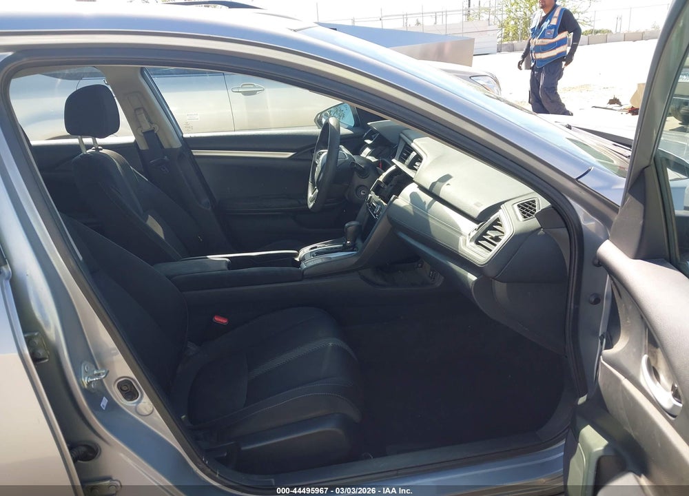 2016 HONDA CIVIC LX VIN: 2HGFC2F59GH533939