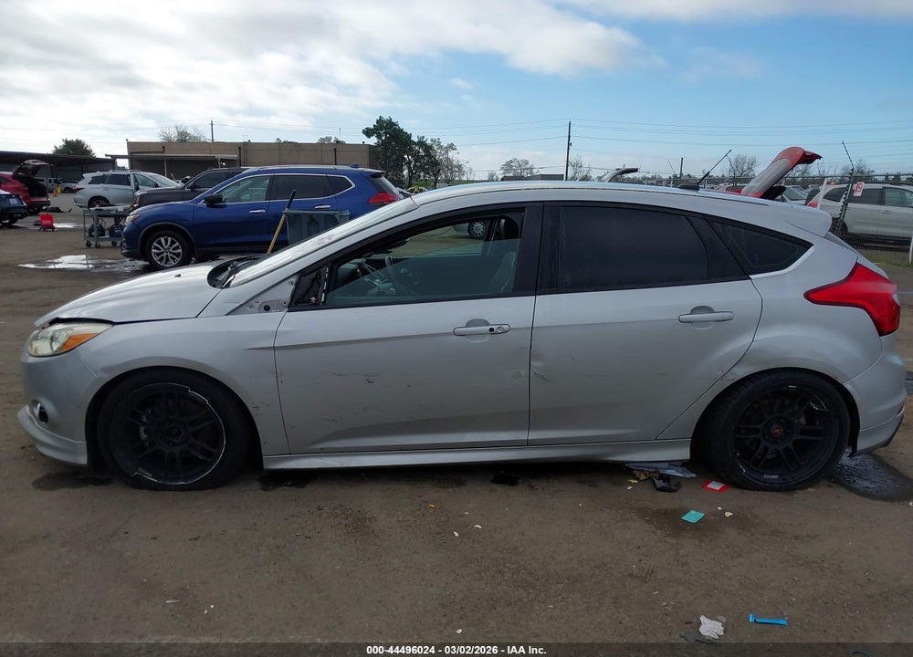 2013 FORD FOCUS TITANIUM VIN: 1FADP3N2XDL363411