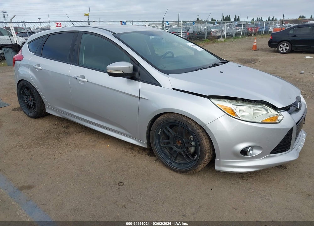2013 FORD FOCUS TITANIUM VIN: 1FADP3N2XDL363411