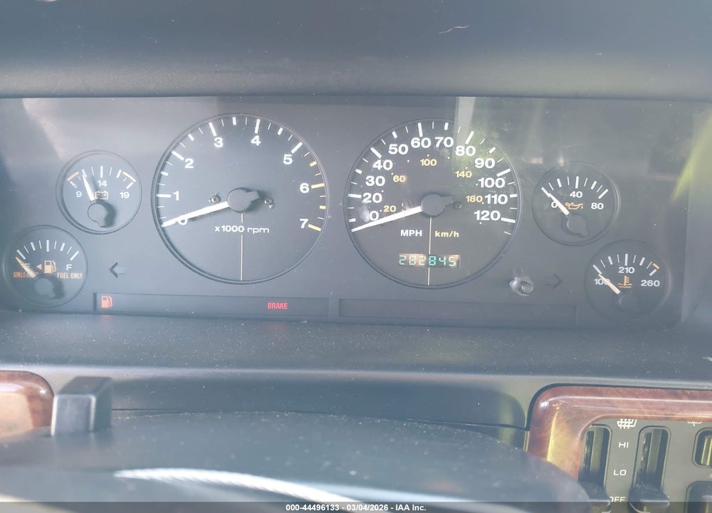 1998 JEEP GRAND CHEROKEE LIMITED VIN: 1J4GZ78Y6WC237441
