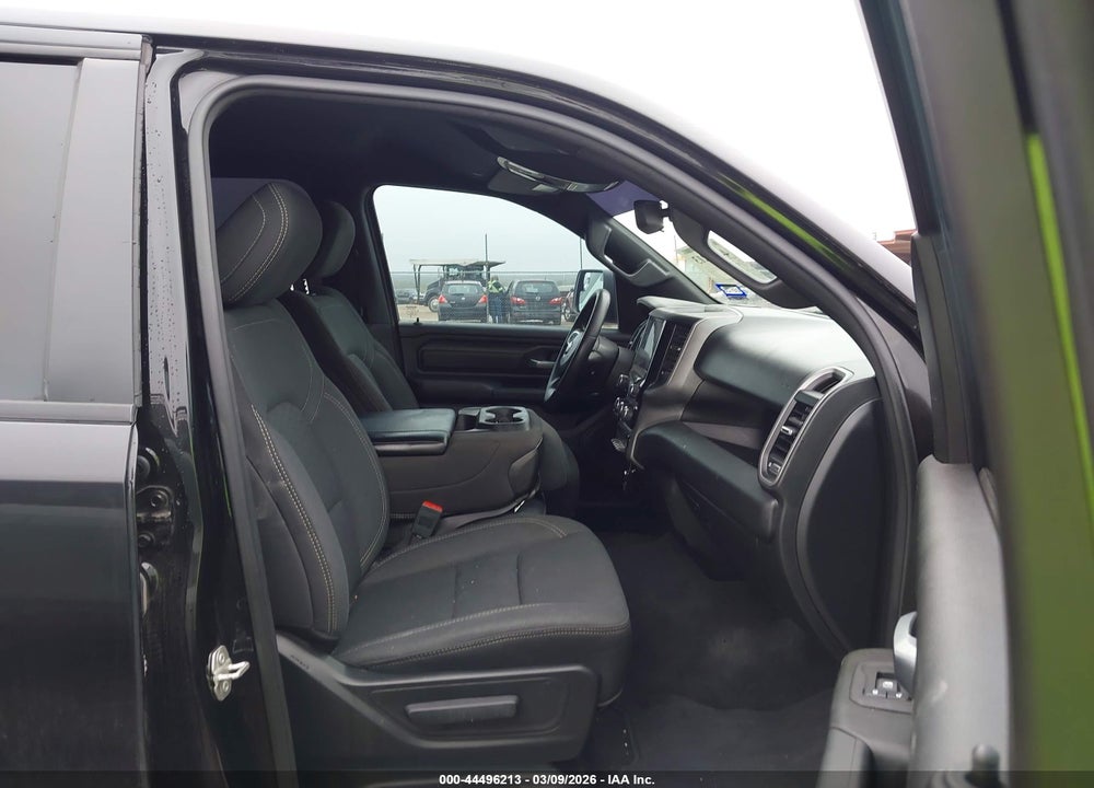 2025 RAM 1500 TRADESMAN  4X2 6'4 BOX VIN: 1C6SRECG7SN569686