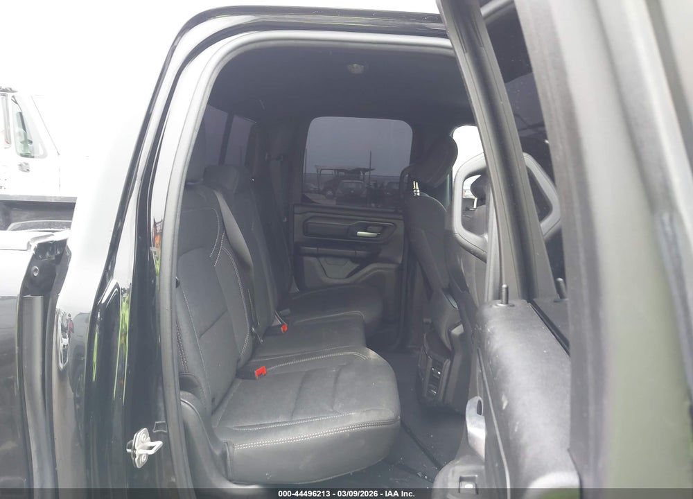 2025 RAM 1500 TRADESMAN  4X2 6'4 BOX VIN: 1C6SRECG7SN569686