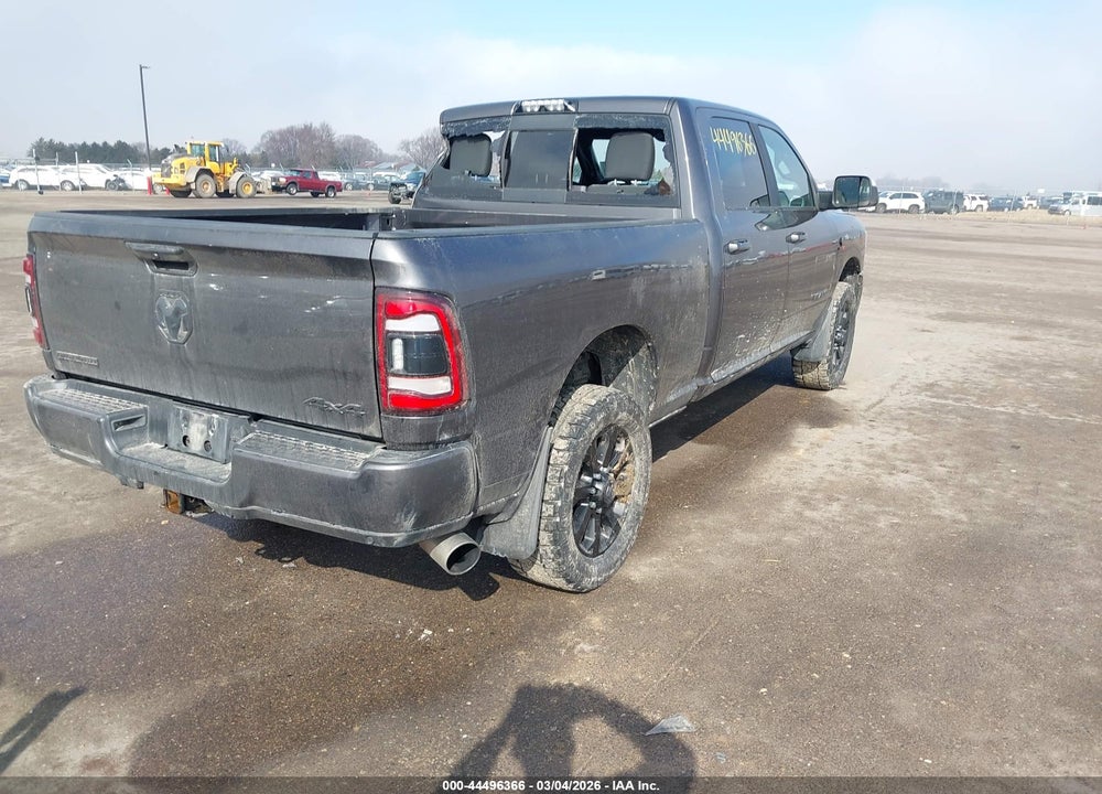 2021 RAM 2500 BIG HORN  4X4 6'4 BOX VIN: 3C6UR5DL4MG545619