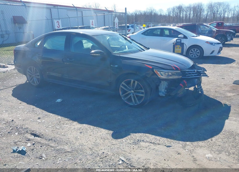2018 VOLKSWAGEN PASSAT 2.0T R-LINE/2.0T S VIN: 1VWAA7A35JC039523