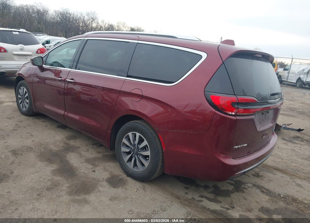 2021 CHRYSLER PACIFICA HYBRID TOURING L VIN: 2C4RC1L7XMR502135