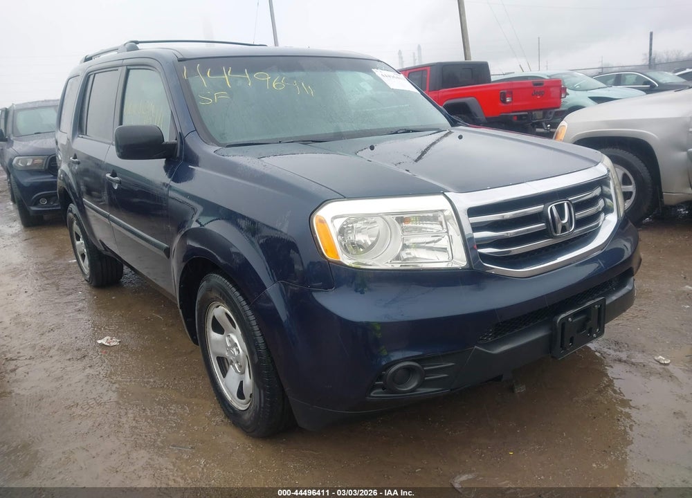 2012 HONDA PILOT LX VIN: 5FNYF4H27CB005782