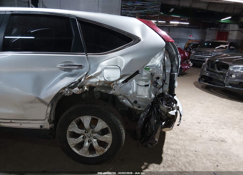 2016 HONDA CR-V LX VIN: 2HKRM3H38GH553228