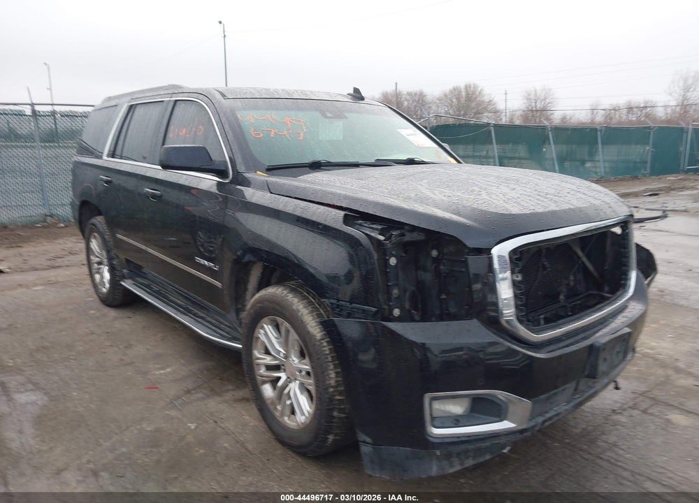 2015 GMC YUKON SLT VIN: 1GKS2BKC0FR660196