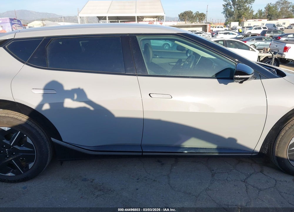 2025 KIA EV6 WIND VIN: 5XYC34JA2SG013123