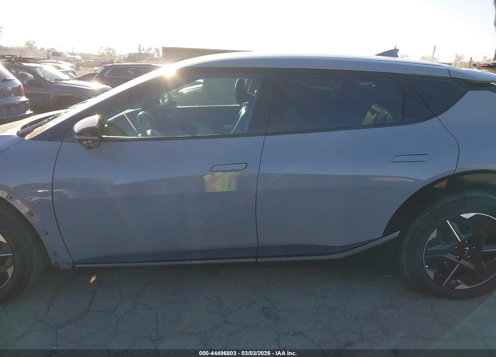 2025 KIA EV6 WIND VIN: 5XYC34JA2SG013123