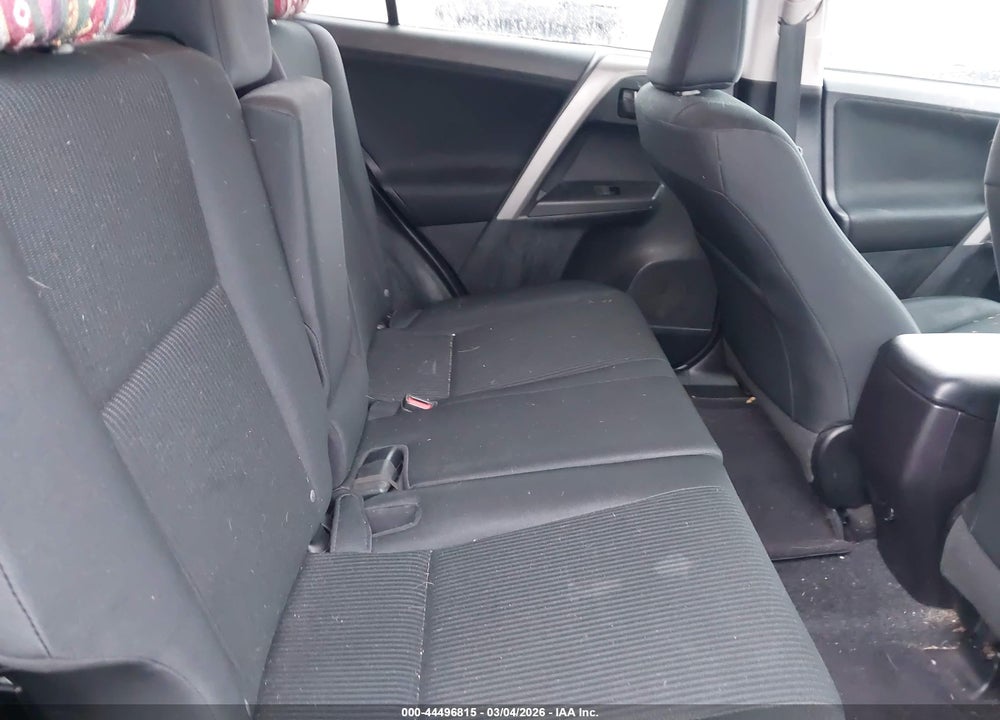 2017 TOYOTA RAV4 LE VIN: 2T3BFREV6HW553470
