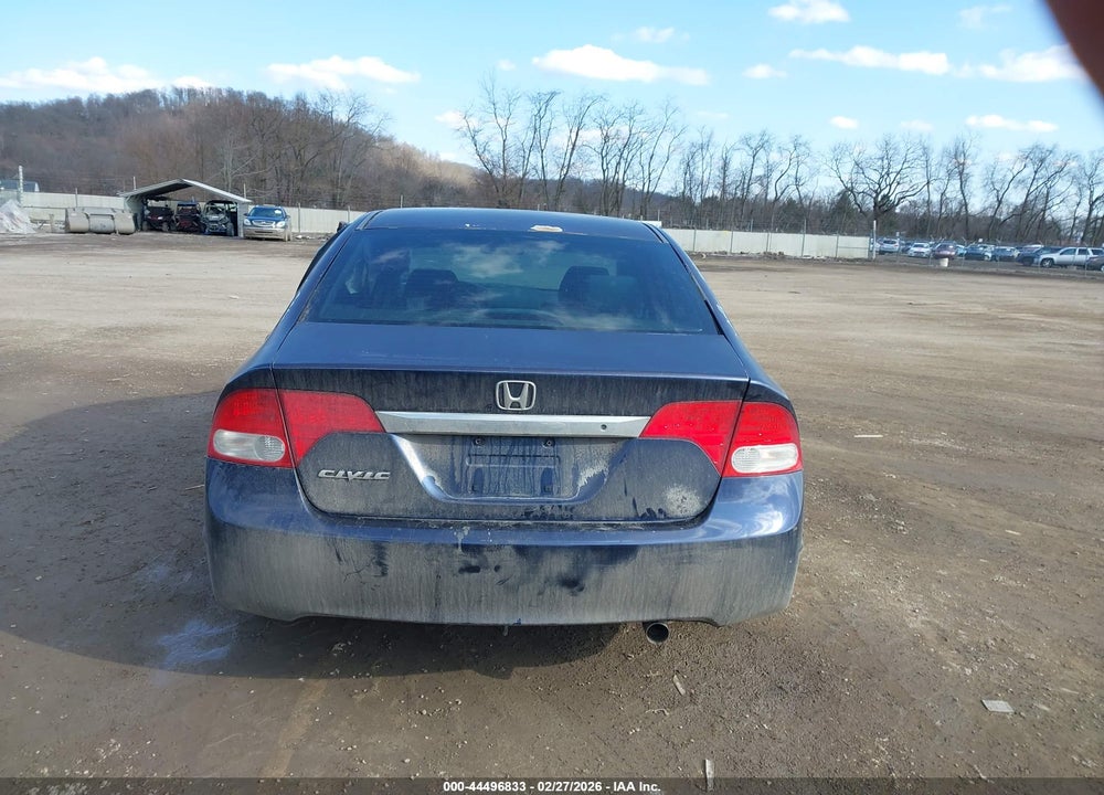 2010 HONDA CIVIC VP VIN: 2HGFA1F33AH522733