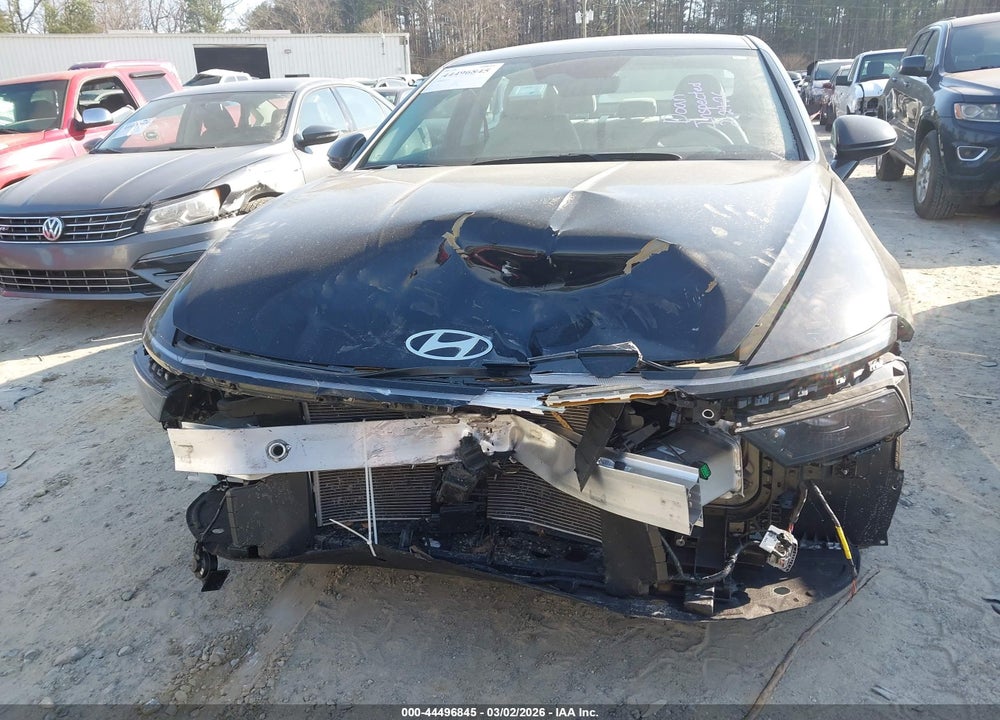 2025 HYUNDAI SONATA SEL VIN: KMHL64JA7SA475177