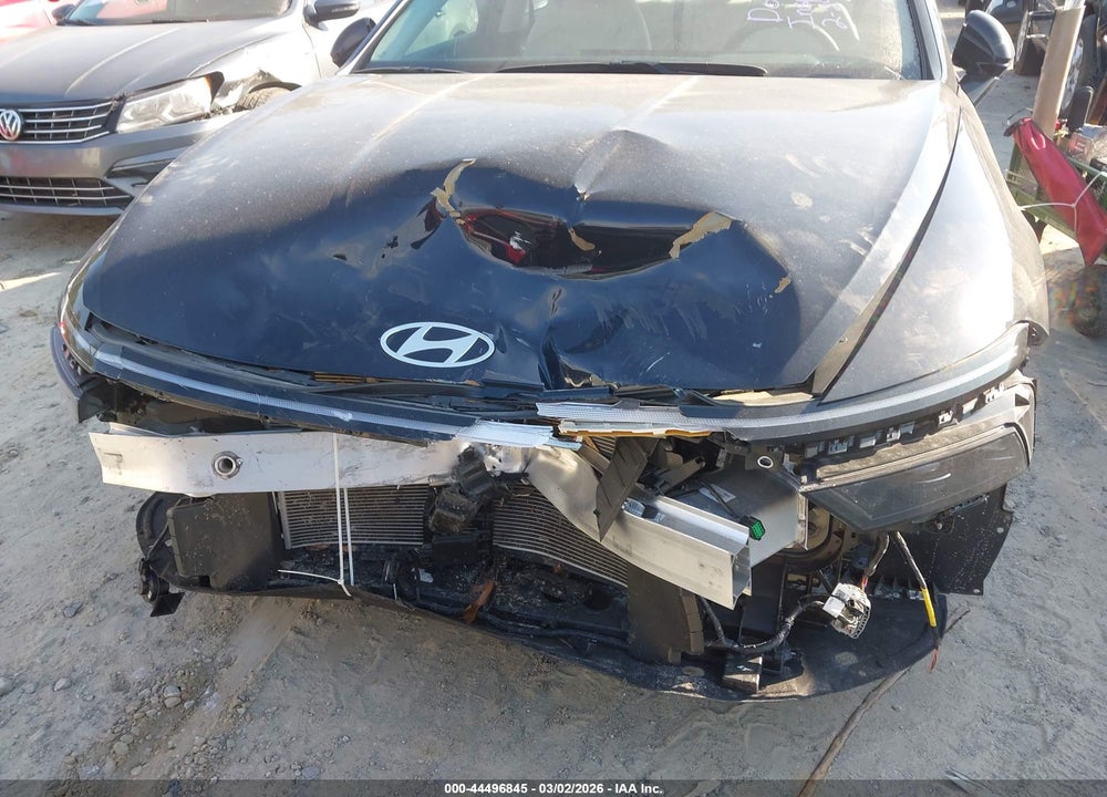 2025 HYUNDAI SONATA SEL VIN: KMHL64JA7SA475177