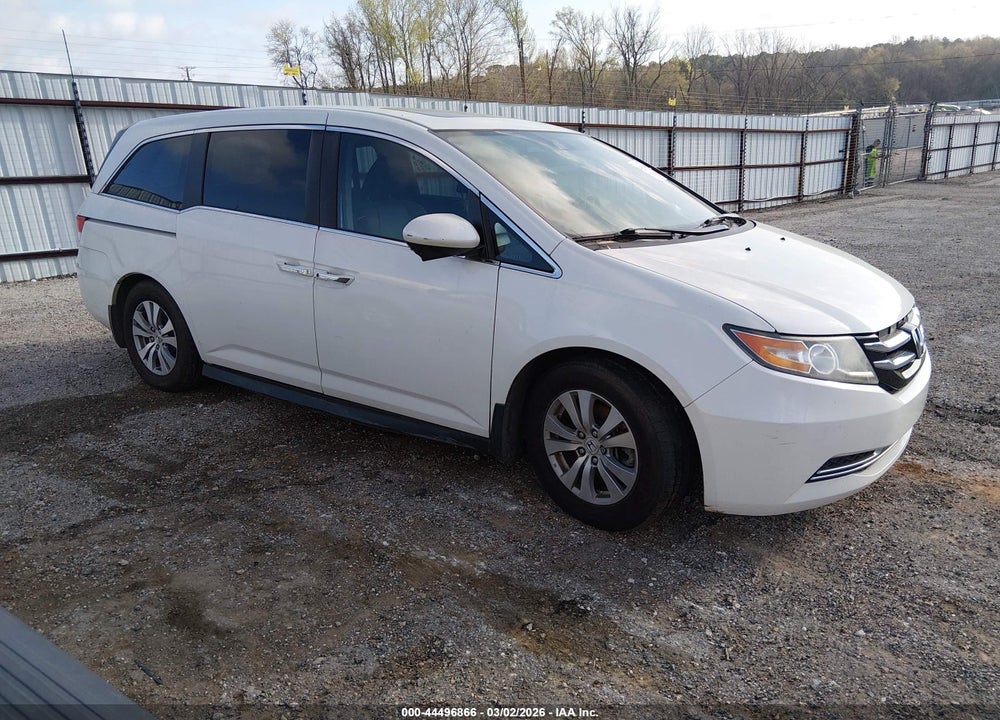 2015 HONDA ODYSSEY EX-L VIN: 5FNRL5H64FB107776