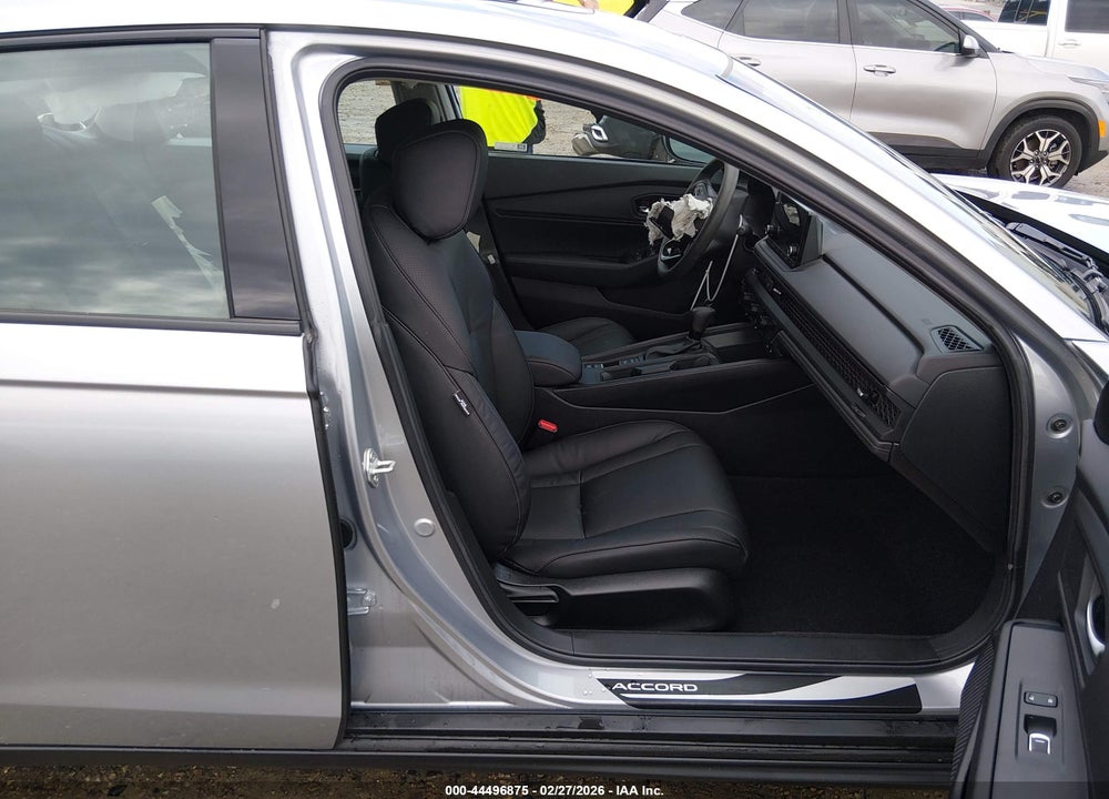 2025 HONDA ACCORD SE VIN: 1HGCY1F43SA041095