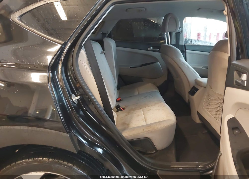 2017 HYUNDAI TUCSON SPORT VIN: KM8J33A20HU394483