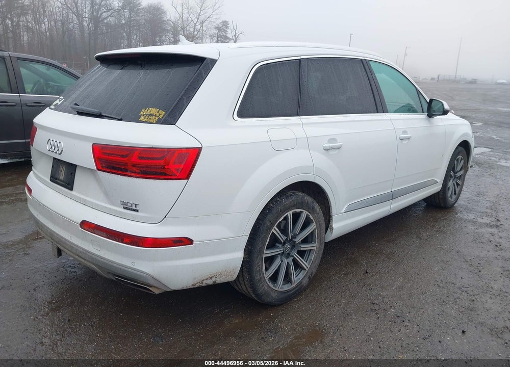 2017 AUDI Q7 3.0T PREMIUM VIN: WA1VAAF75HD002886