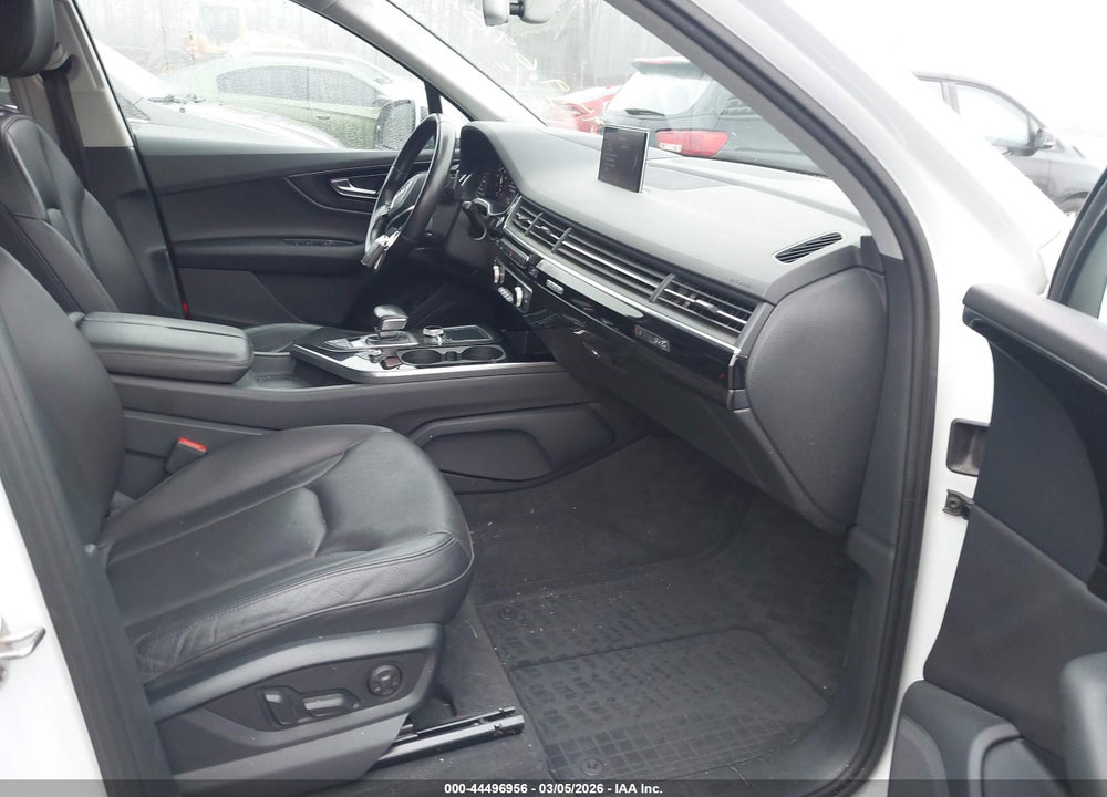 2017 AUDI Q7 3.0T PREMIUM VIN: WA1VAAF75HD002886