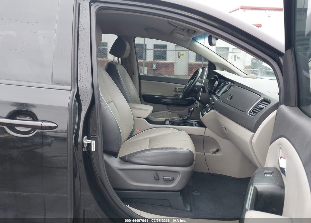 2015 KIA SEDONA SX VIN: KNDMC5C11F6018684