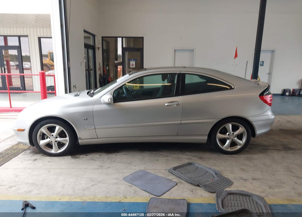 2003 MERCEDES-BENZ C 230 KOMPRESSOR SPORT VIN: WDBRN40J93A477466