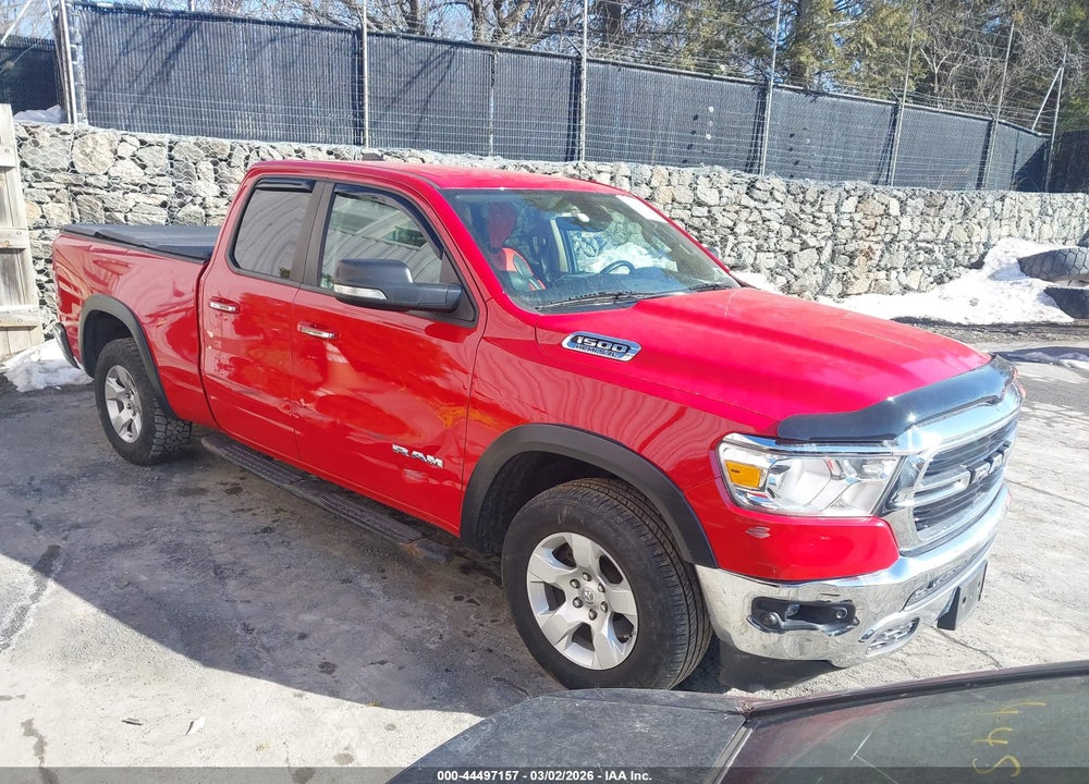 2020 RAM 1500 BIG HORN  4X4 6'4 BOX VIN: 1C6SRFBT3LN124612