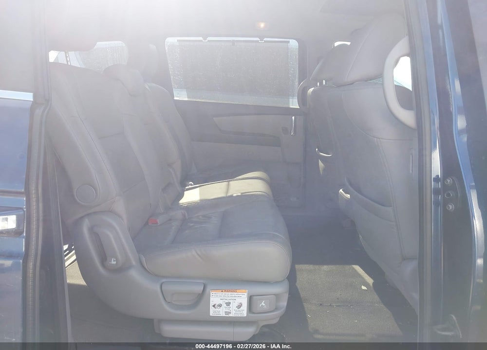 2015 HONDA ODYSSEY EX-L VIN: 5FNRL5H61FB090192