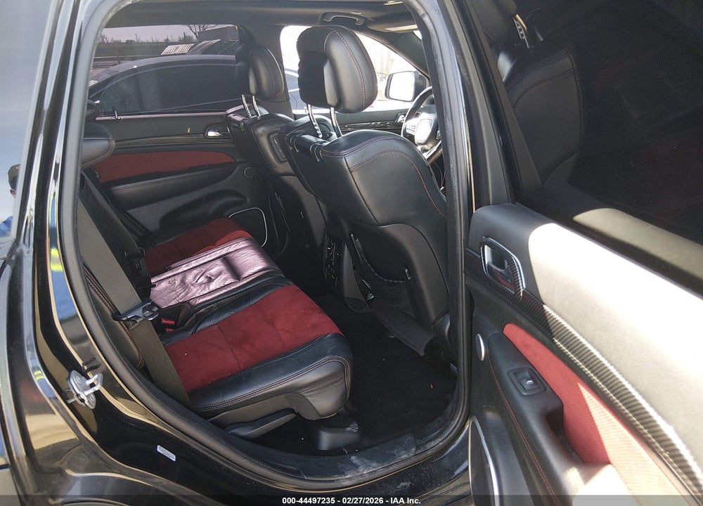 2015 JEEP GRAND CHEROKEE SRT VIN: 1C4RJFDJ6FC699930