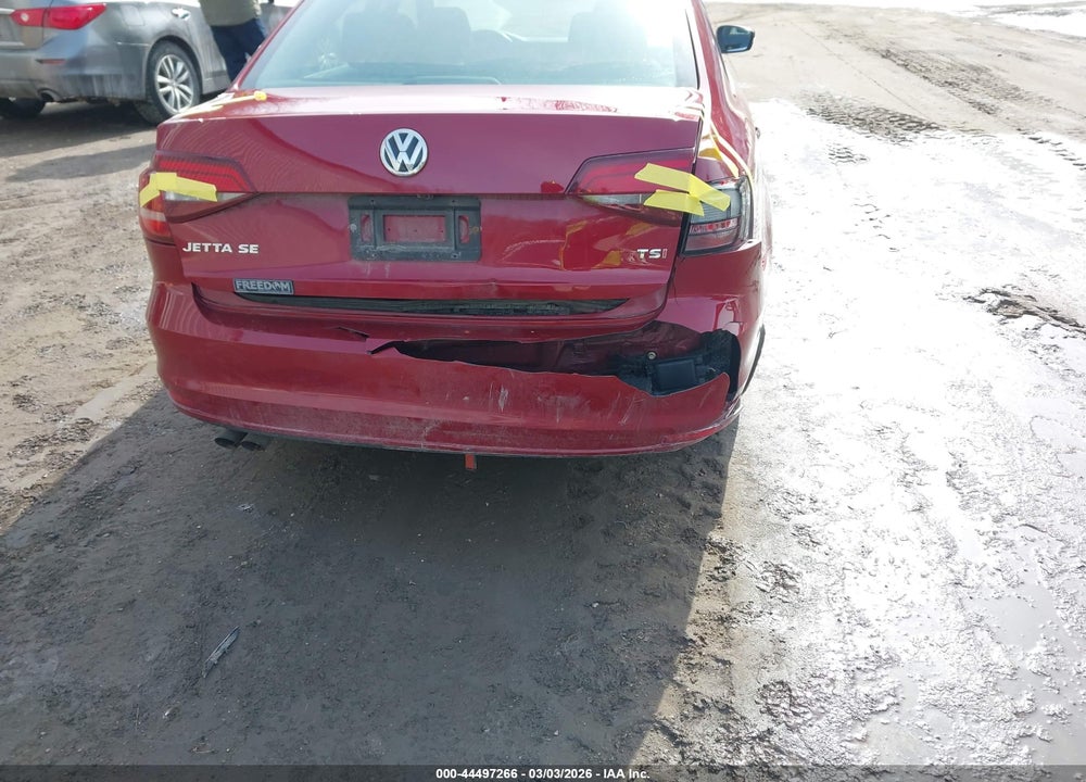 2017 VOLKSWAGEN JETTA 1.4T SE VIN: 3VWDB7AJ7HM222908