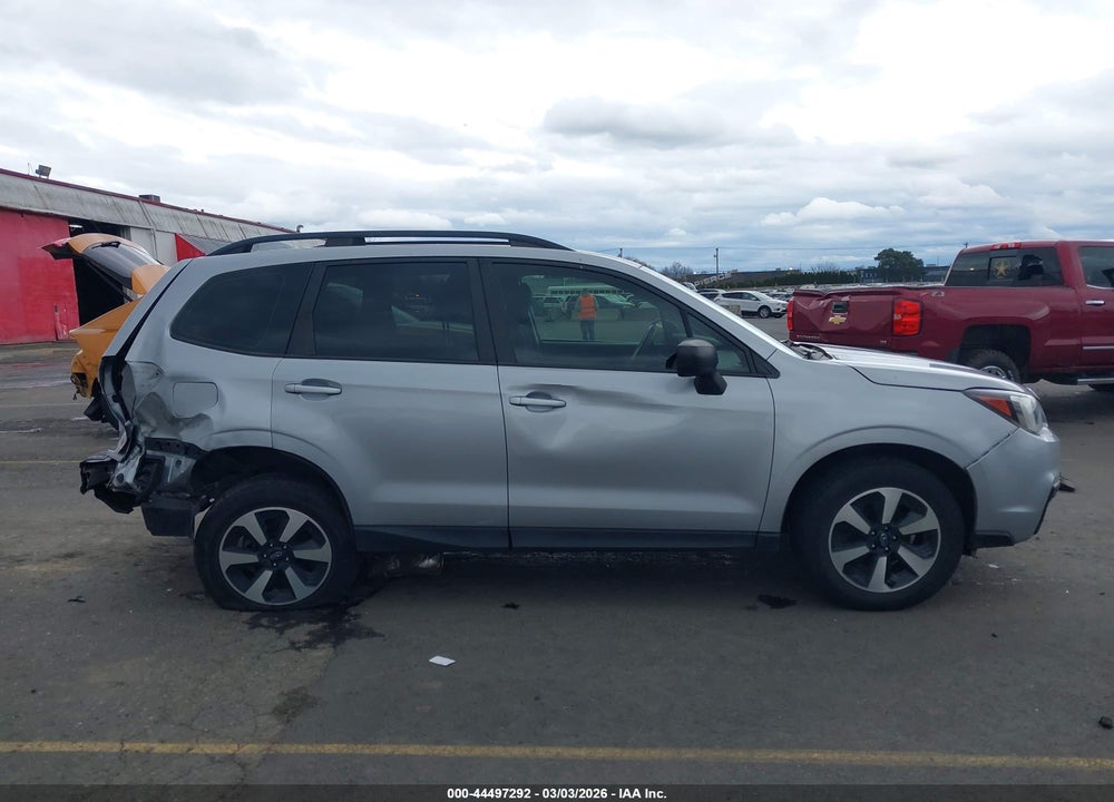 2018 SUBARU FORESTER 2.5I VIN: JF2SJABC6JH569457