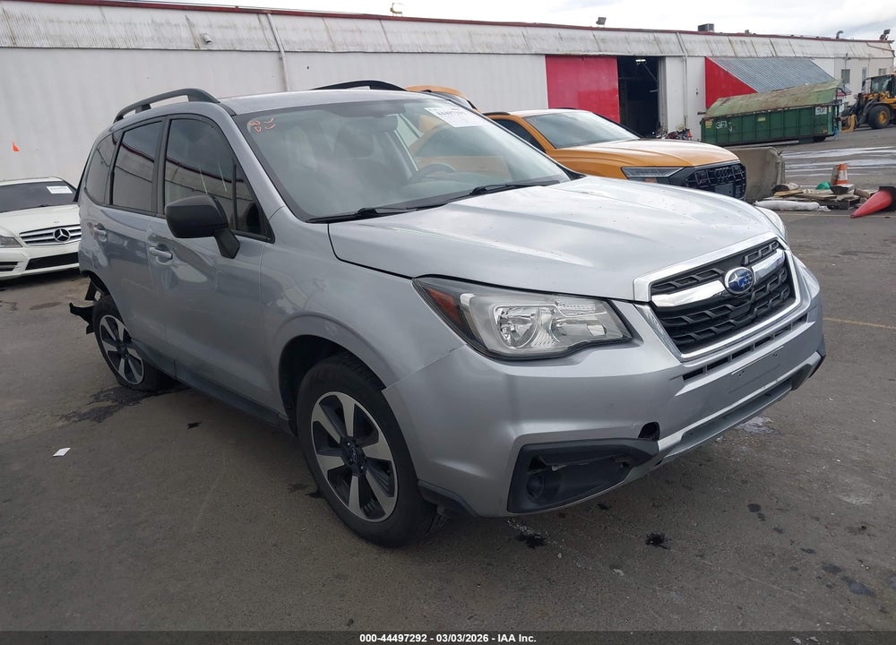 2018 SUBARU FORESTER 2.5I VIN: JF2SJABC6JH569457