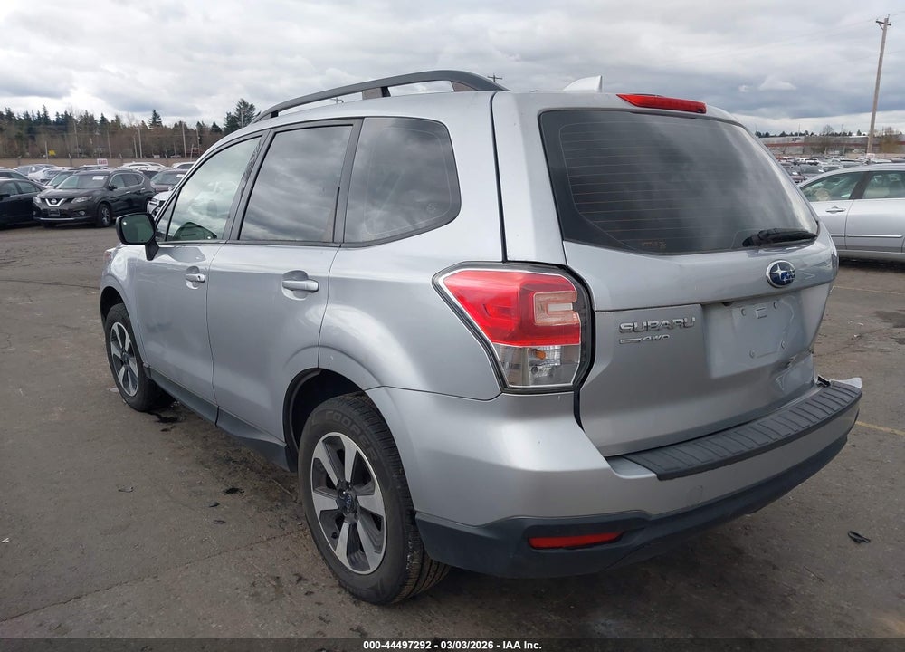 2018 SUBARU FORESTER 2.5I VIN: JF2SJABC6JH569457