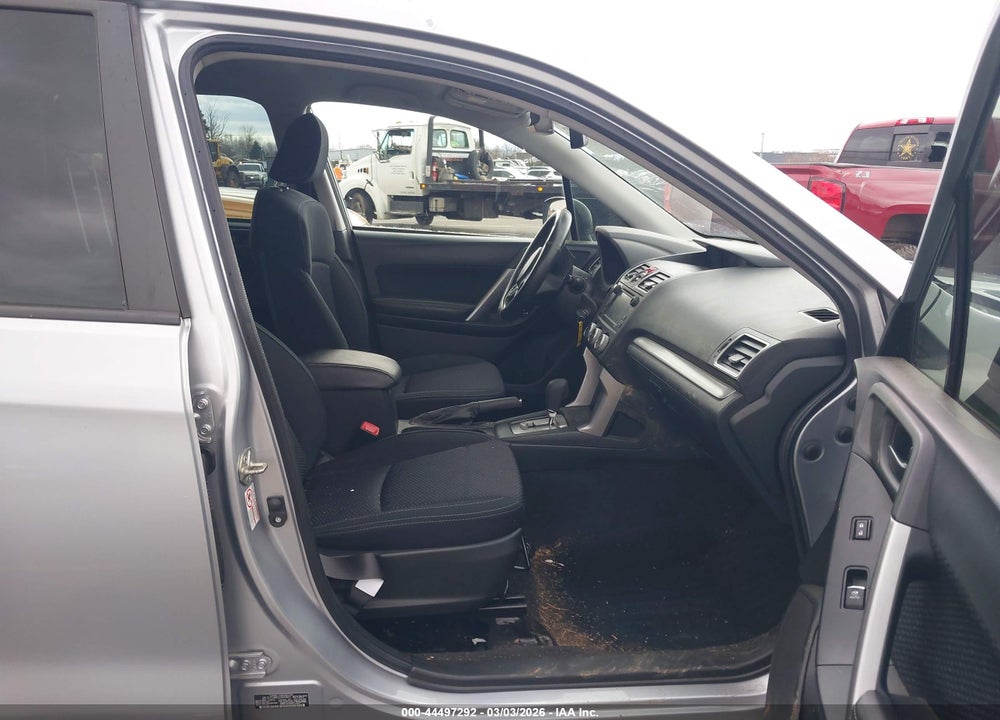 2018 SUBARU FORESTER 2.5I VIN: JF2SJABC6JH569457