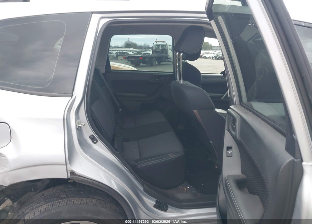 2018 SUBARU FORESTER 2.5I VIN: JF2SJABC6JH569457