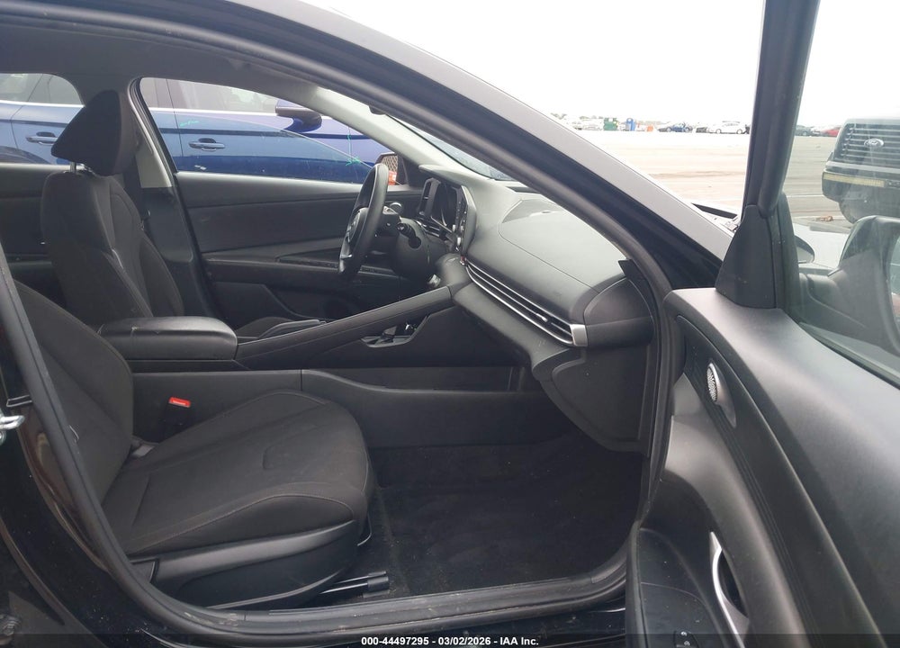 2023 HYUNDAI ELANTRA SEL VIN: KMHLM4AG9PU541034