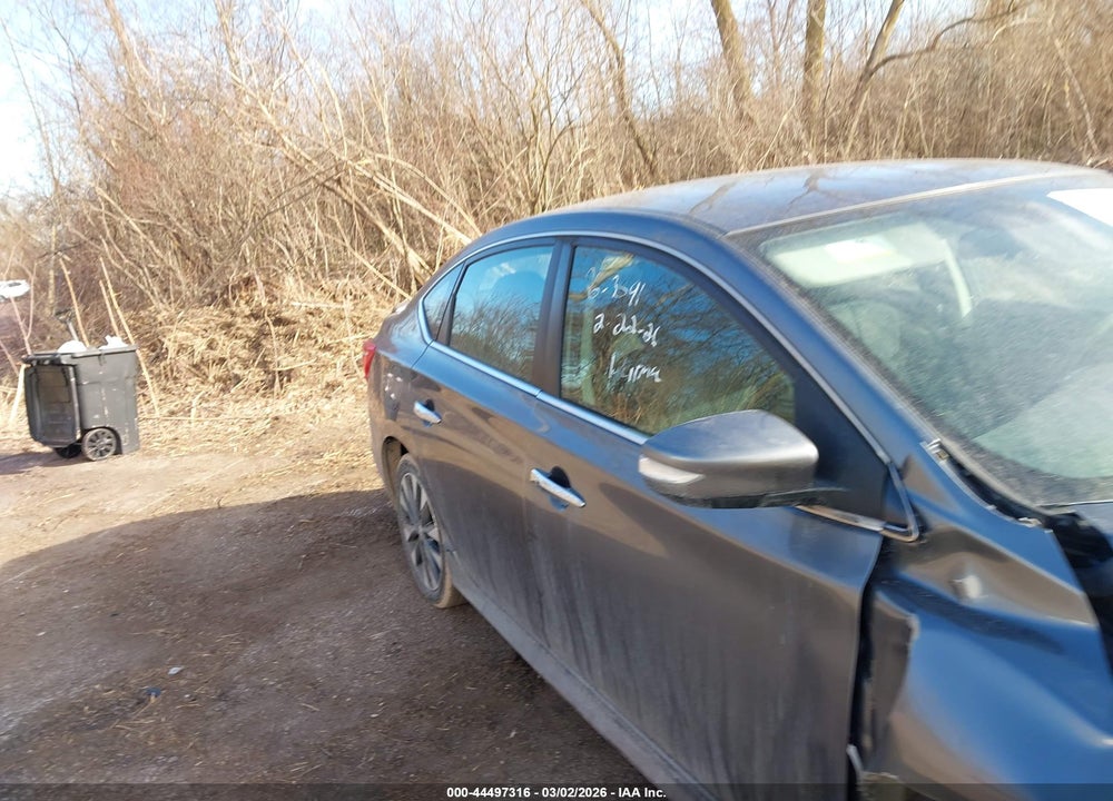 2019 NISSAN SENTRA SR VIN: 3N1AB7AP6KY396529