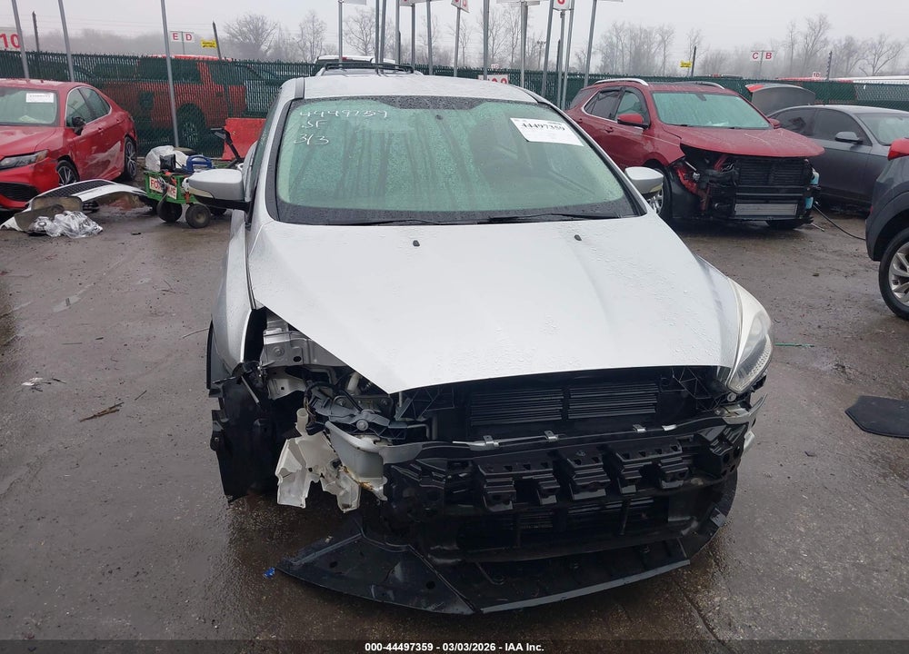 2017 FORD FOCUS SE VIN: 1FADP3K29HL346495