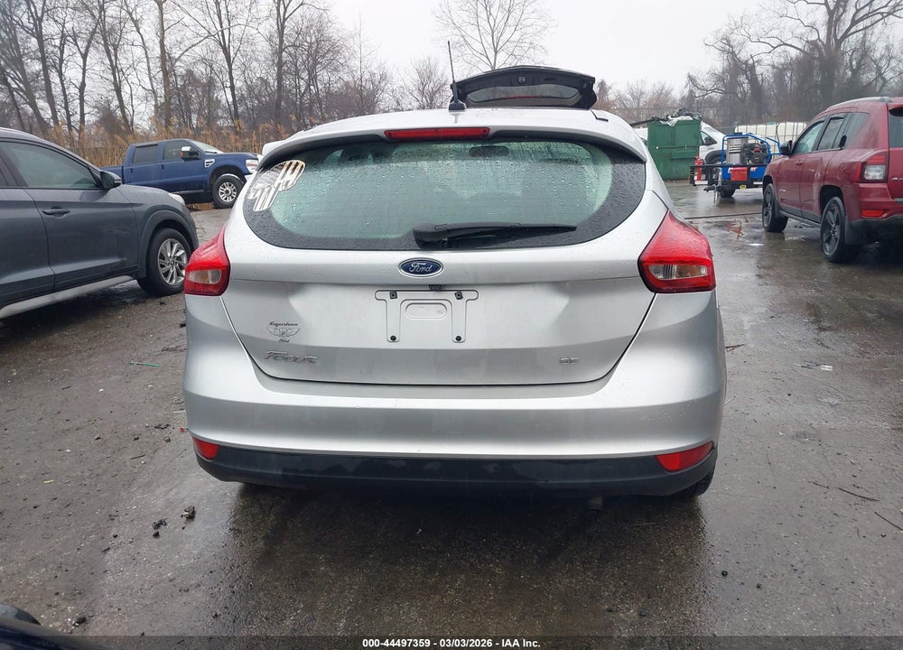 2017 FORD FOCUS SE VIN: 1FADP3K29HL346495