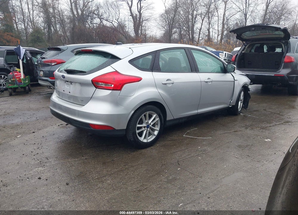 2017 FORD FOCUS SE VIN: 1FADP3K29HL346495