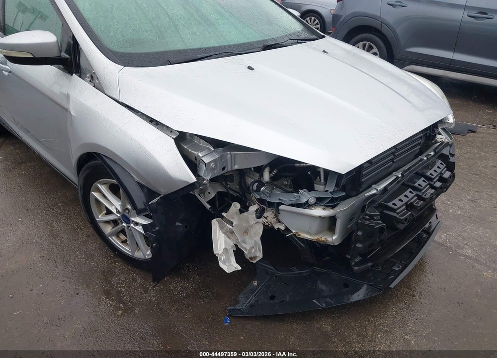 2017 FORD FOCUS SE VIN: 1FADP3K29HL346495