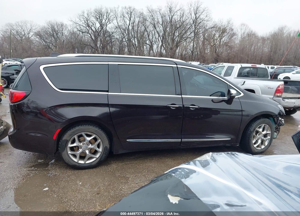 2017 CHRYSLER PACIFICA LIMITED VIN: 2C4RC1GG3HR804768