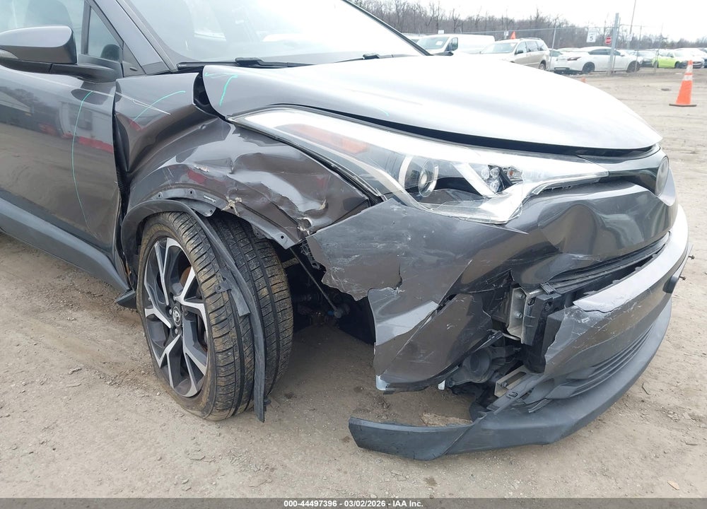2018 TOYOTA C-HR XLE VIN: NMTKHMBXXJR042515