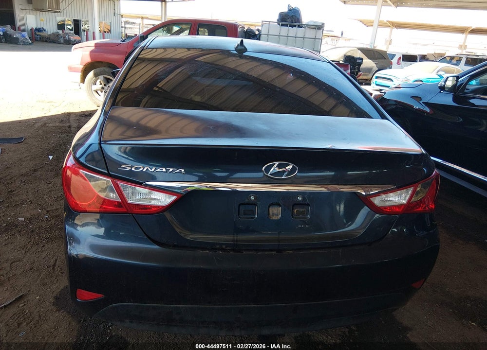 2014 HYUNDAI SONATA GLS VIN: 5NPEB4AC6EH884911