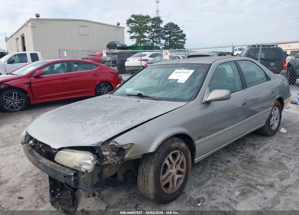 2001 TOYOTA CAMRY LE VIN: JT2BG28K310551989