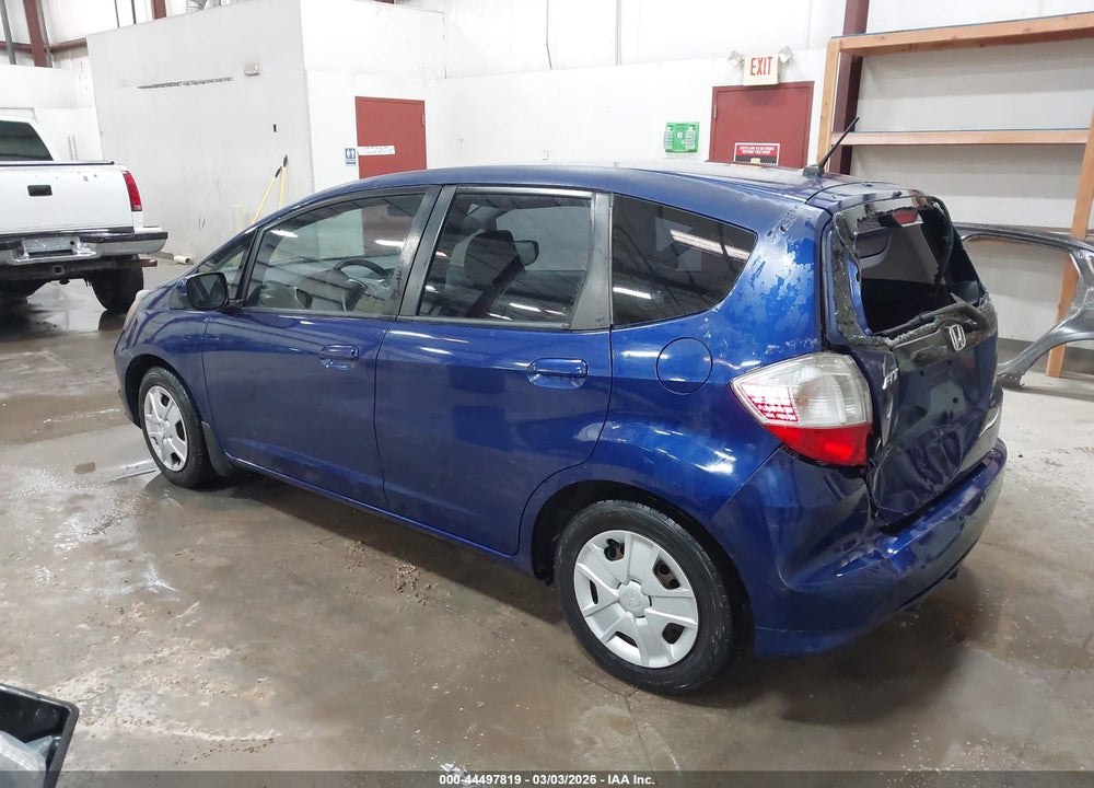 2013 HONDA FIT VIN: JHMGE8H34DC077485