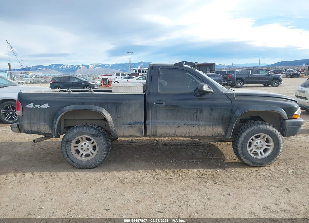 2004 DODGE DAKOTA VIN: 1D7GG16K24S588654
