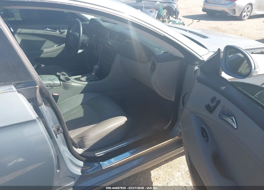 2007 MERCEDES-BENZ CLS 550 VIN: WDDDJ72X37A105417