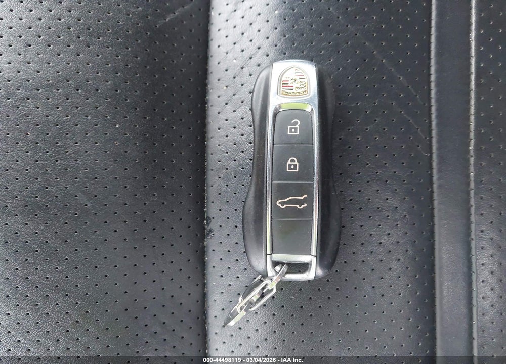 2021 PORSCHE CAYENNE VIN: WP1AA2AY3MDA02677