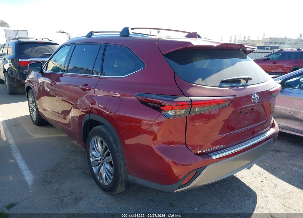 2024 TOYOTA HIGHLANDER PLATINUM VIN: 5TDKDRBH4RS548761